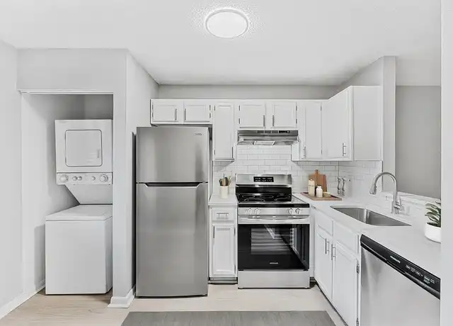 Property at Retreat @ Golf Links - 2700 Croton Rd, Melbourne, FL, 32935, 1-2 bed, 1-2 bath, [object Object]