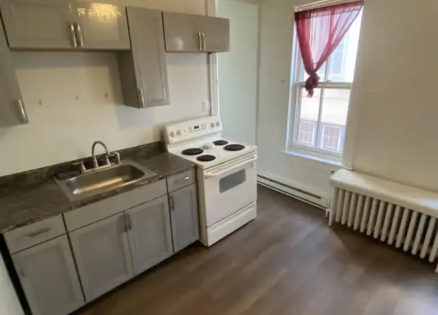 Property at 1351 Perkiomen Ave Unit 2, Reading, PA, 19602, 1 bed, 1 bath, [object Object]