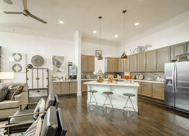 Property at Park 3Eighty - 27040 U.S. 380, Little Elm, TX, 75068, 1 bed, 1 bath, [object Object]