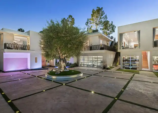 Property at 1111 Sierra Alta Way, West Hollywood, CA, 90069, 8 beds, 8.5 baths, [object Object]
