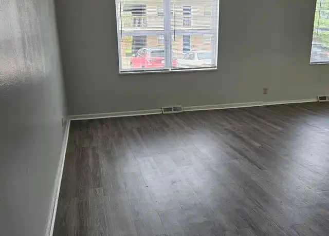 Property at 4982 Tippecanoe Dr Unit 5003 Sycamore, Evansville, IN, 47715, 2 beds, 1 bath, [object Object]