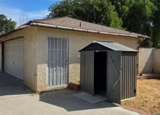 Property at 17946 Merrill Ave, Fontana, CA, 92335, 1 bed, 1 bath, [object Object]