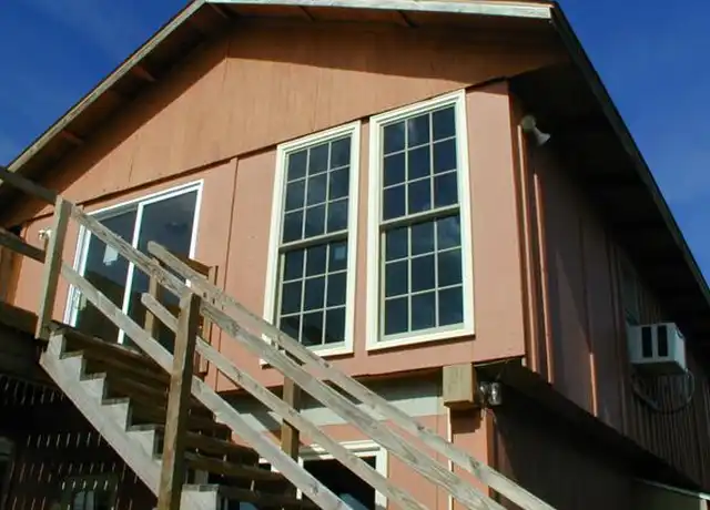 Property at 415 Galley Way, Freeport, TX, 77541, 2 beds, 1 bath, [object Object]