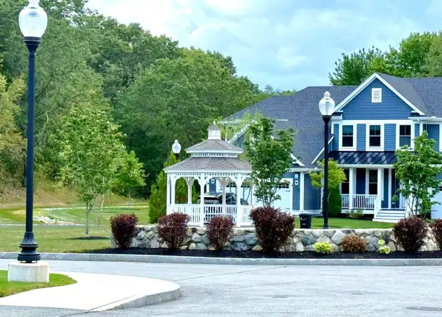 Property at 7 Lily Pond Ln, Lexington, MA, 02420, 2 beds, 2.5 baths, [object Object]
