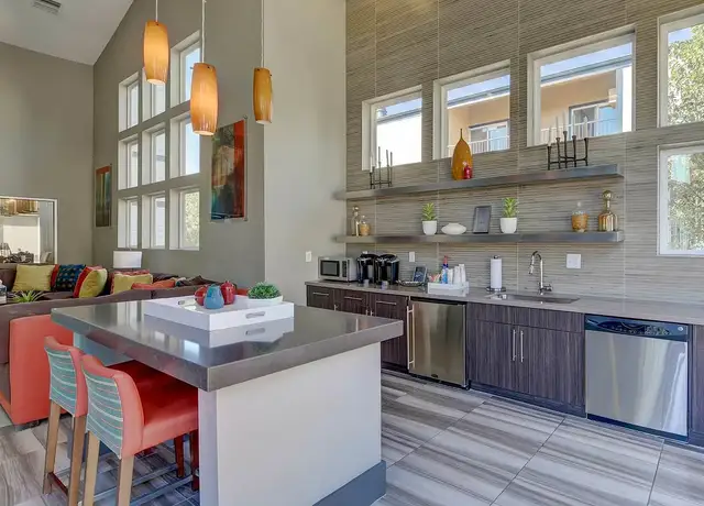 Photo of 3550 S Kendall St, Denver, CO 80235