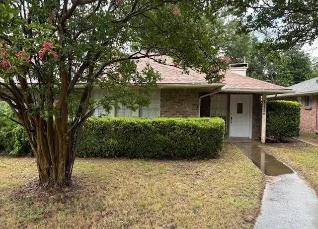 Property at 715 Oakwood Ln Unit A, Arlington, TX, 76012, 3 beds, 2 baths, [object Object]