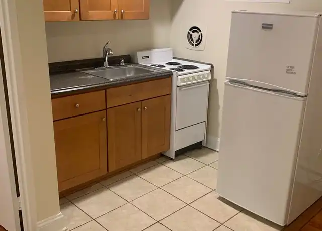 Property at 3526 Grove Ave Apt 1, Richmond, VA, 23221, 1 bed, 1 bath, [object Object]