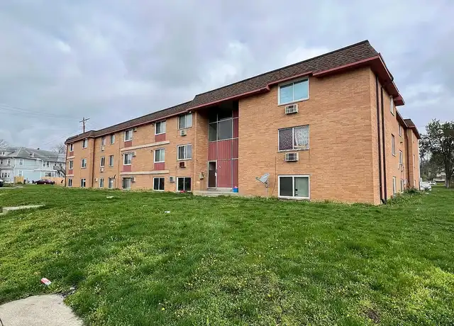 Property at 905 Neal Ave, Dayton, OH, 45406, 2 beds, 1 bath, [object Object]