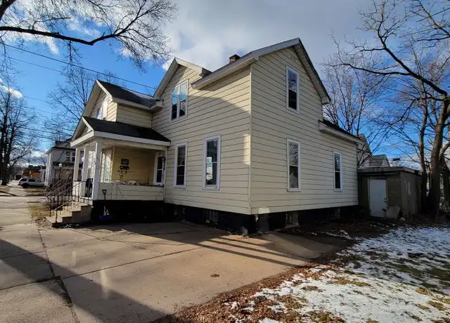 Property at 702 Jackson St Unit 2, Wausau, WI, 54403, 1 bed, 1 bath, [object Object]