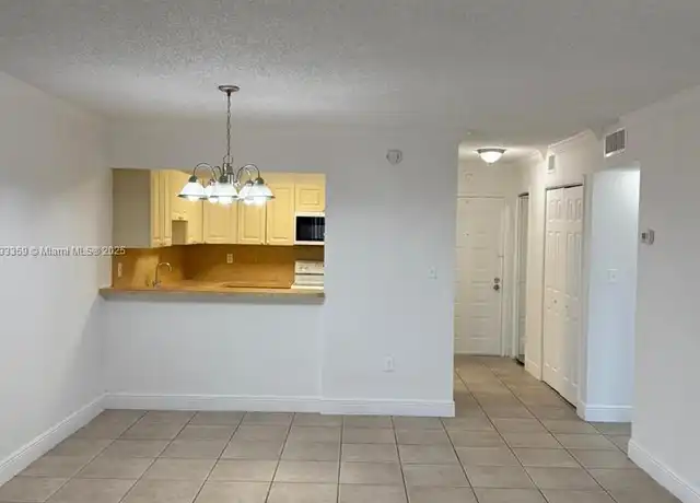 Property at 6990 NW 186th St Unit 4-509, Hialeah, FL, 33015, 1 bed, 1 bath, [object Object]