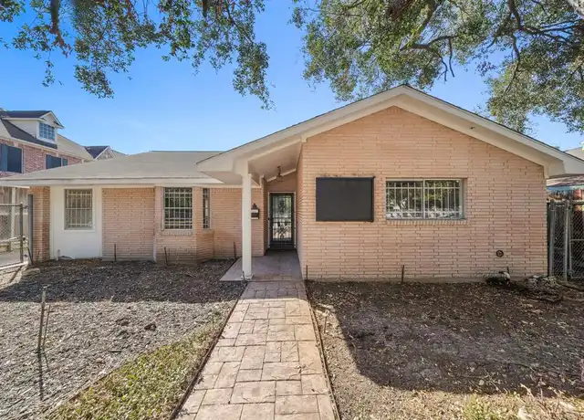 Property at 5921 Dolores St, Houston, TX, 77057, 3 beds, 1.5 baths, [object Object]