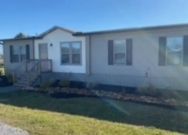 Property at 2033 Peterson Rd, Greenback, TN, 37742, 3 beds, 2 baths, [object Object]