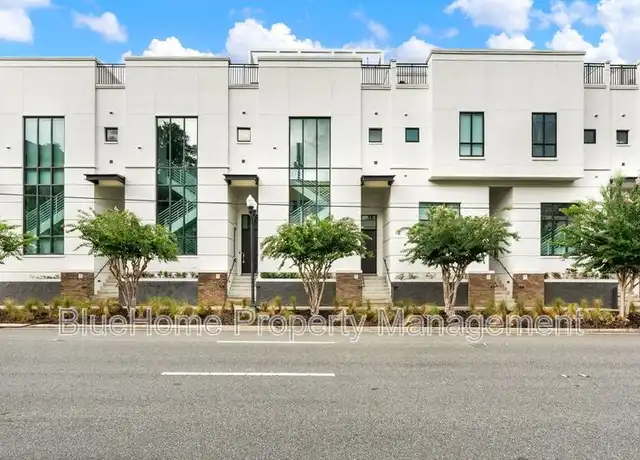 Property at 465 E South St #3, Orlando, FL, 32801, 2 beds, 2.5 baths, [object Object]