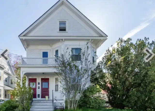 Property at 403 Beacon St Unit 3, Lowell, MA, 01850, 2 beds, 1 bath, [object Object]