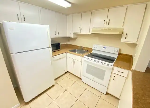 Property at 572 Orange Dr #62, Altamonte Springs, FL, 32701, 1 bed, 1 bath, [object Object]