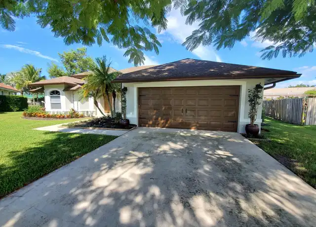 Property at 13917 Sheffield Ct, Wellington, FL, 33414, 4 beds, 2 baths, [object Object]