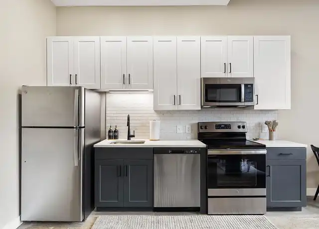 Property at Textile Apartments - 205 W 4th St, Cincinnati, OH, 45202, 0-2 beds, 1-2 bath, [object Object]