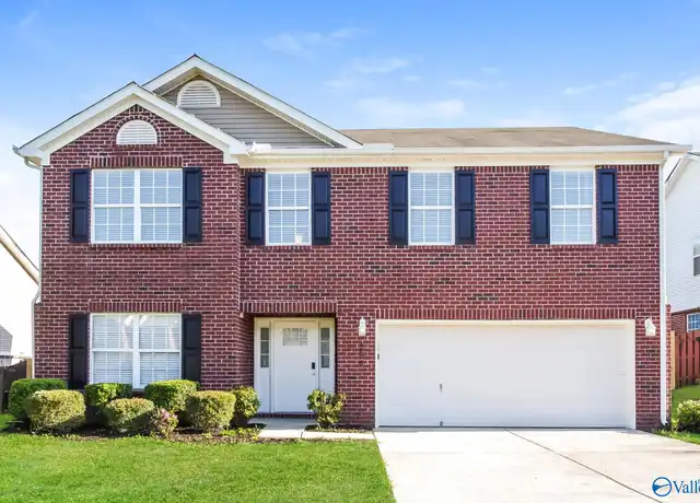 Property at 4806 Inglewood Ct SE, Owens Cross Roads, AL, 35763, 4 beds, 2.5 baths, [object Object]
