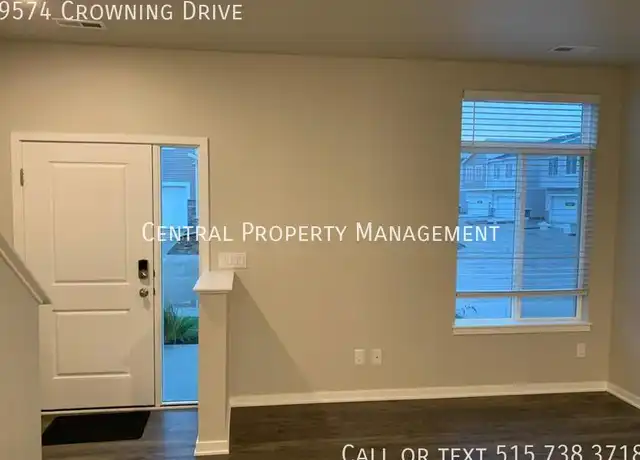 Property at 9574 Crowning Dr, West Des Moines, IA, 50266, 3 beds, 2.5 baths, [object Object]