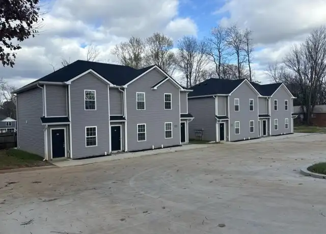 Property at 509 Britton Springs Rd, Clarksville, TN, 37042, 2 beds, 1.5 baths, [object Object]