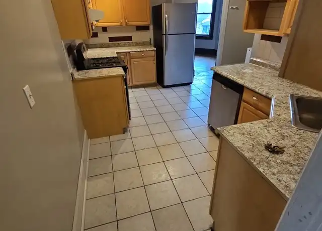 Property at 134 N Longwood St Unit ST2, Rockford, IL, 61107, 3 beds, 2 baths, [object Object]