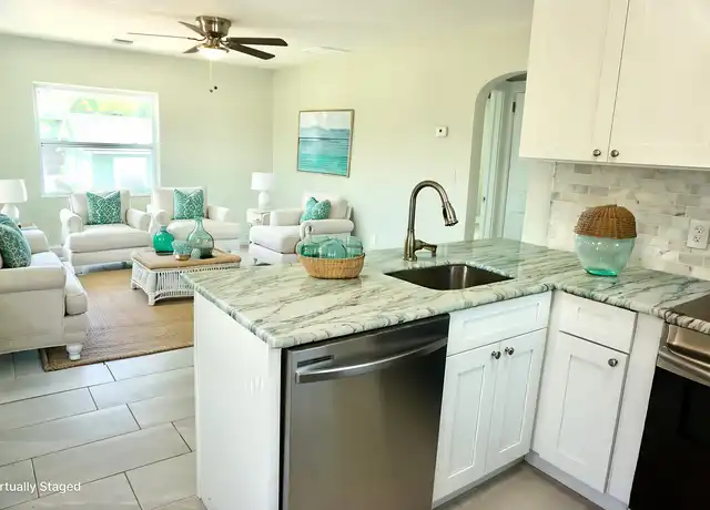 Property at 504 Engman St Unit B, Clearwater, FL, 33755, 2 beds, 1 bath, [object Object]