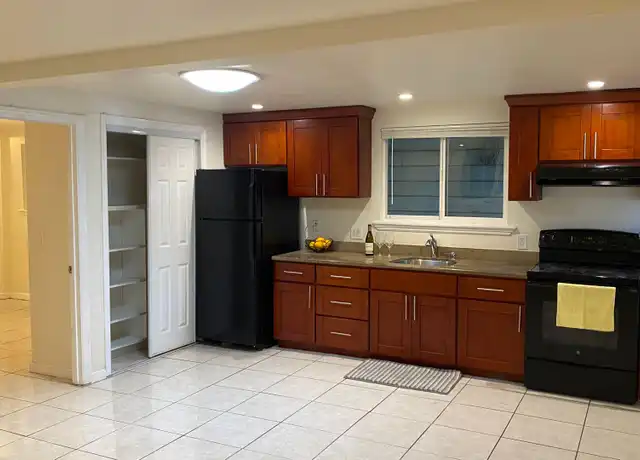 Property at 3208 Adeline St Unit 3210, Oakland, CA, 94608, 3 beds, 2 baths, [object Object]