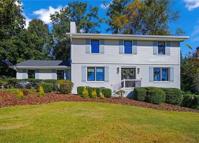 Property at 385 Knoll Woods Ter, Roswell, GA, 30075, 4 beds, 2.5 baths, [object Object]