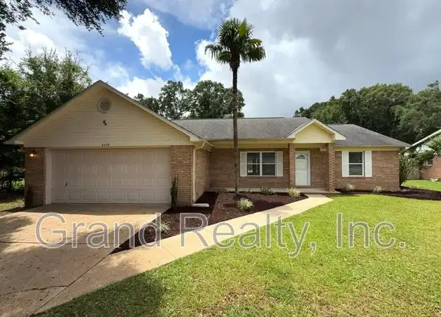 Property at 4429 Amberwood Cir, Milton, FL, 32571, 4 beds, 2 baths, [object Object]