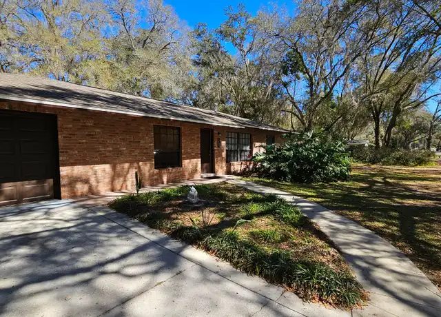Property at 1404 Pine Ridge Dairy Rd, Fruitland Park, FL, 34731, 3 beds, 2 baths, [object Object]