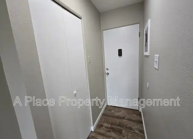 Property at 2727 Hampton Ave Unit 202, St. Louis, MO, 63139, 1 bed, 1 bath, [object Object]