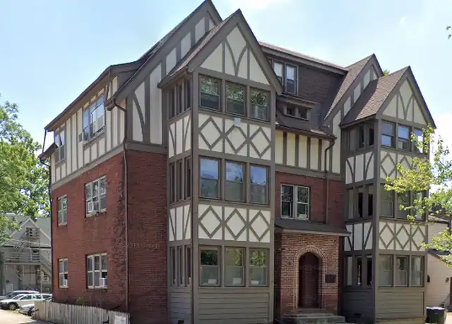 Property at 705 W Elm St Unit 6, Urbana, IL, 61801, 2 beds, 1 bath, [object Object]