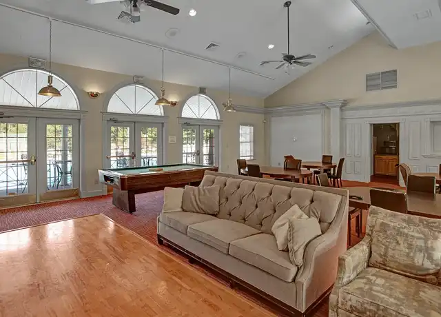 Property at Royal Oaks and East Garden - 701 Royal Oaks Ct, Monmouth Junction, NJ, 08852, 1-2 bed, 1-2 bath, [object Object]