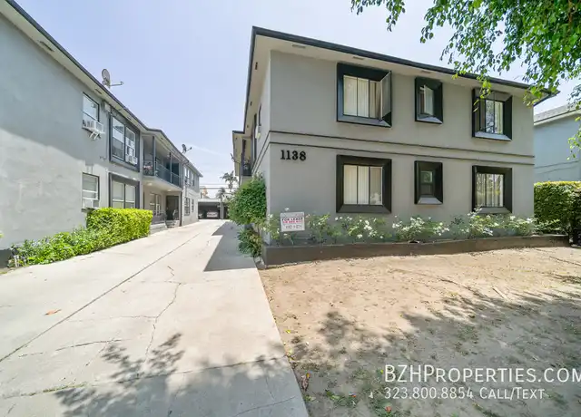Property at 1136 S Sherbourne Dr Unit 2, Los Angeles, CA, 90035, 1 bed, 1 bath, [object Object]