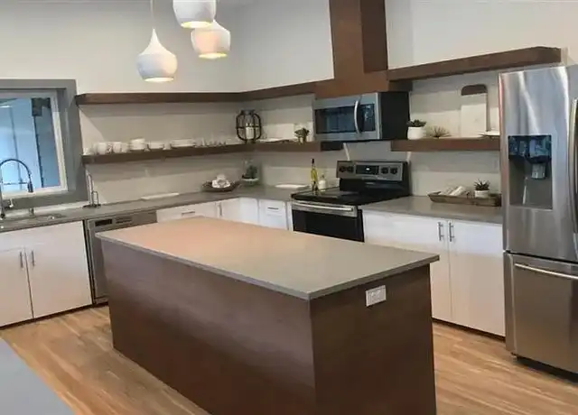 Property at Northpoint Apartments - 3815 N Pearl St, Tacoma, WA, 98407, 1-2 bed, 1-1.5 bath, [object Object]