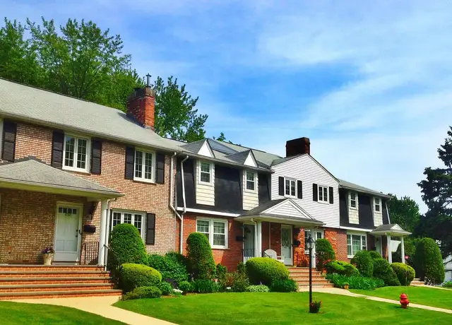 Photo of 1700 Wedgewood Cmn, Concord, MA 01742