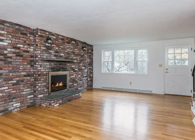 Photo of 1700 Wedgewood Cmn, Concord, MA 01742