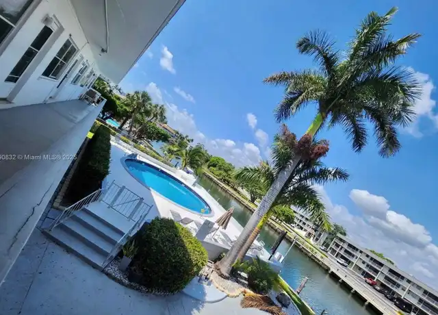 Property at 467 Golden Isles Dr #207, Hallandale Beach, FL, 33009, 1 bed, 1 bath, [object Object]