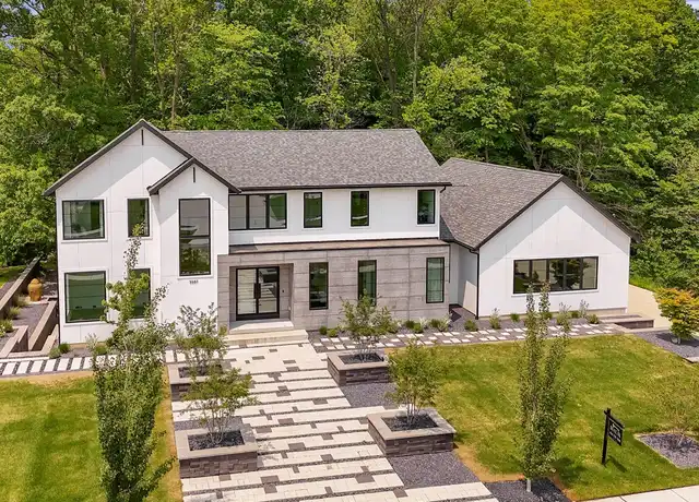Property at 5587 Stonebridge Dr SW, Grandville, MI, 49418, 4 beds, 4.5 baths, [object Object]