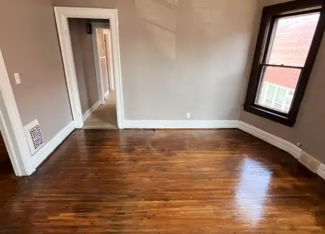 Property at 305 14th St unit LF Lower, Buffalo, NY, 3 beds, 1 bath, [object Object]