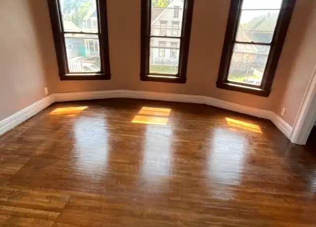 Property at 305 14th St unit LF Lower, Buffalo, NY, 3 beds, 1 bath, [object Object]