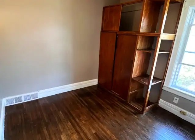 Property at 305 14th St unit LF Lower, Buffalo, NY, 3 beds, 1 bath, [object Object]