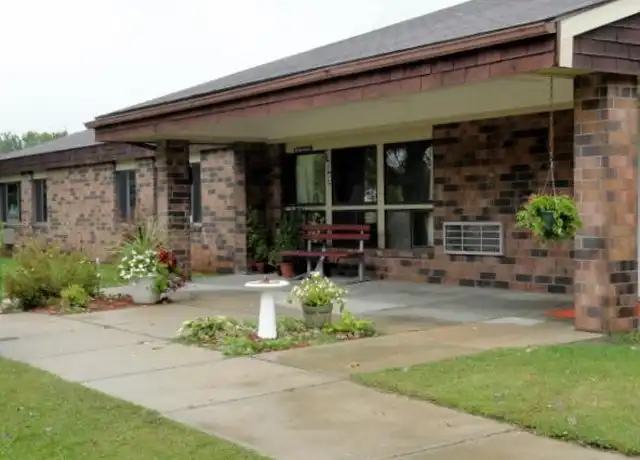 Property at 109 4th Ave N, Parkers Prairie, MN, 56361, 1 bed, 1 bath, [object Object]