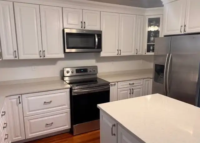 Property at 39 Richardson St Unit 39, Malden, MA, 02148, 3 beds, 2 baths, [object Object]