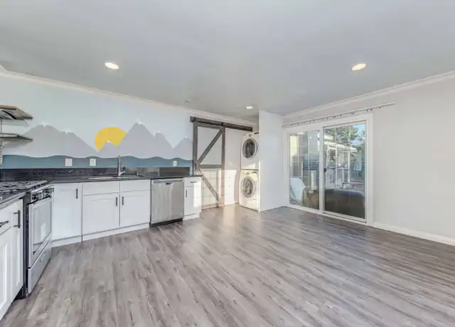 Property at 3222 S Townsend St Unit 2 Back Unit, Santa Ana, CA, 92704, 1 bed, 1 bath, [object Object]