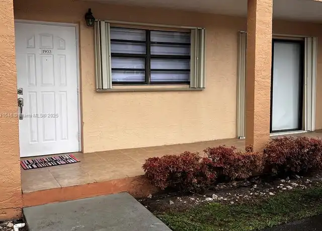 Property at 18216 Mediterranean Blvd Unit 2-19, Hialeah, FL, 33015, 2 beds, 2 baths, [object Object]