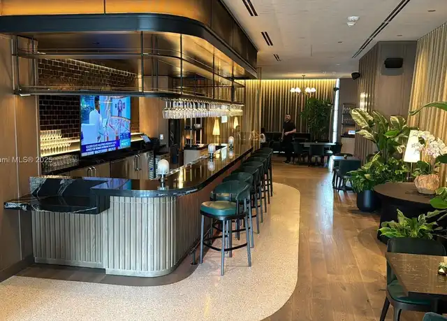Property at 159 NE 6th St #2512, Miami, FL, 33132, 0 beds, 1 bath, [object Object]