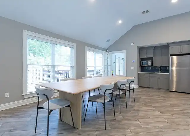 Property at Greenwich Oaks - 255 Weaver St, Greenwich, CT, 06831, 2-3 beds, 1-2.5 bath, [object Object]