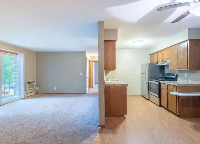 Property at 1075 Waterloo Ave Unit 1073173D, West St Paul, MN, 55118, 2 beds, 1 bath, [object Object]