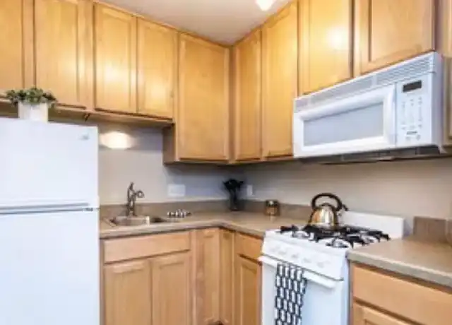 Property at Park Royal - 580 Park St, Columbus, OH, 43215, 1 bed, 1 bath, [object Object]